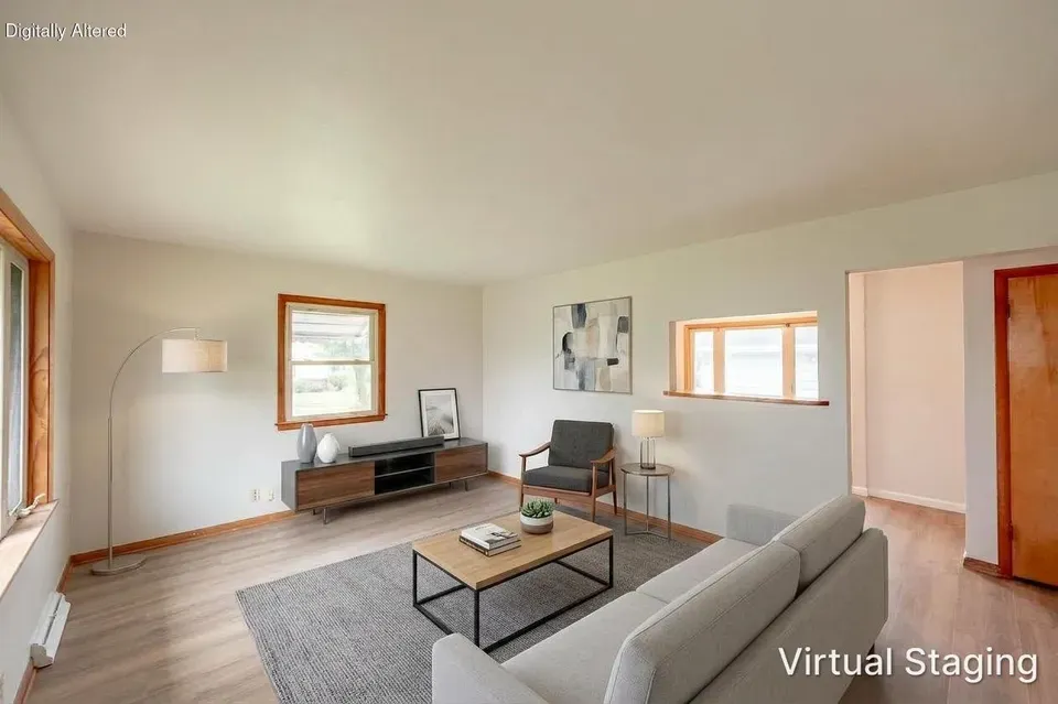 3 Bed 1 Bath Established Mid-Century Residence in Milwaukee, WI - 2