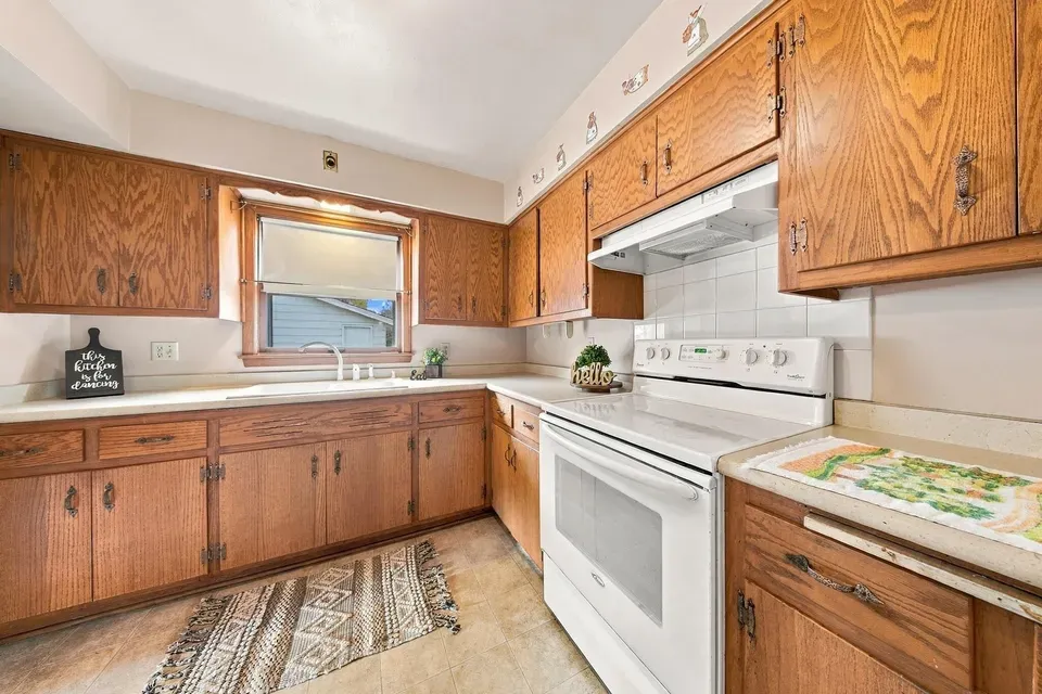 3 Bed 1 Bath Established Mid-Century Residence in Milwaukee, WI - 3