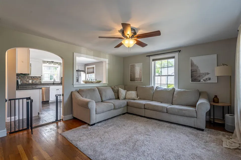 3 Bed 1 Bath Established Mid-Century Residence in Nashua, NH - 3