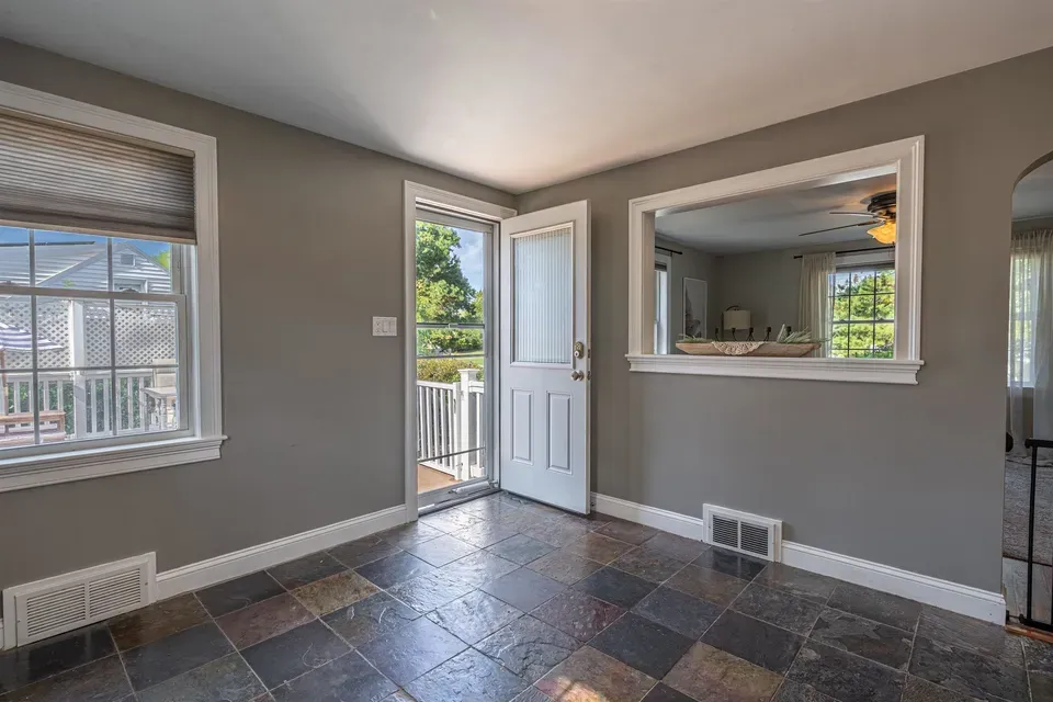 3 Bed 1 Bath Established Mid-Century Residence in Nashua, NH - 5