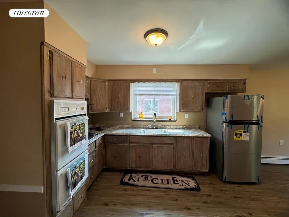 3 Bed 1 Bath Established Mid-Century Residence in New York, NY - 5