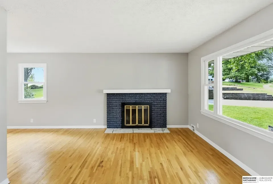 3 Bed 1 Bath Established Mid-Century Residence in Omaha, NE - 5