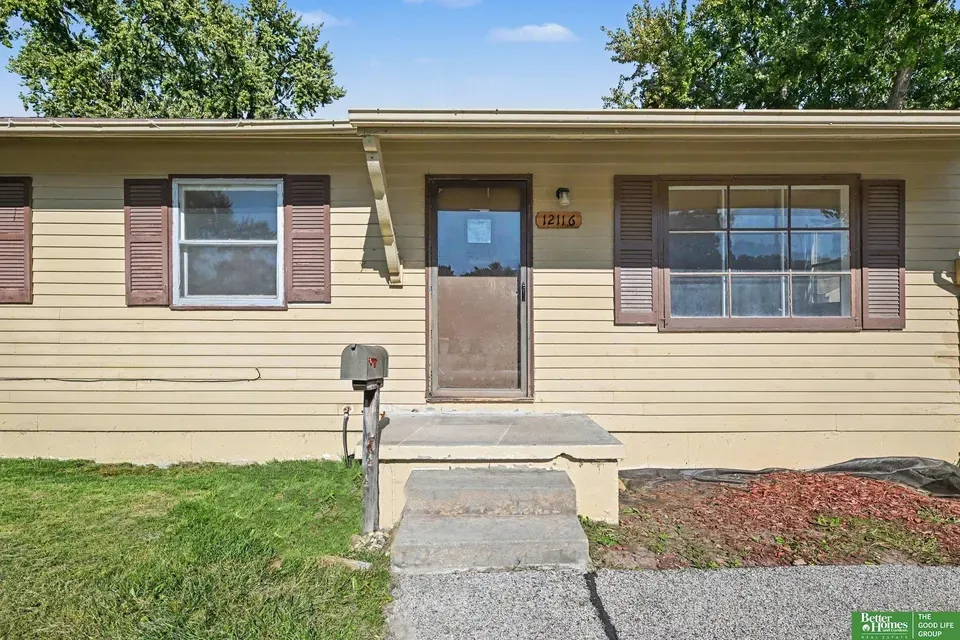 3 Bed 1 Bath Established Mid-Century Residence in Omaha, NE - 3