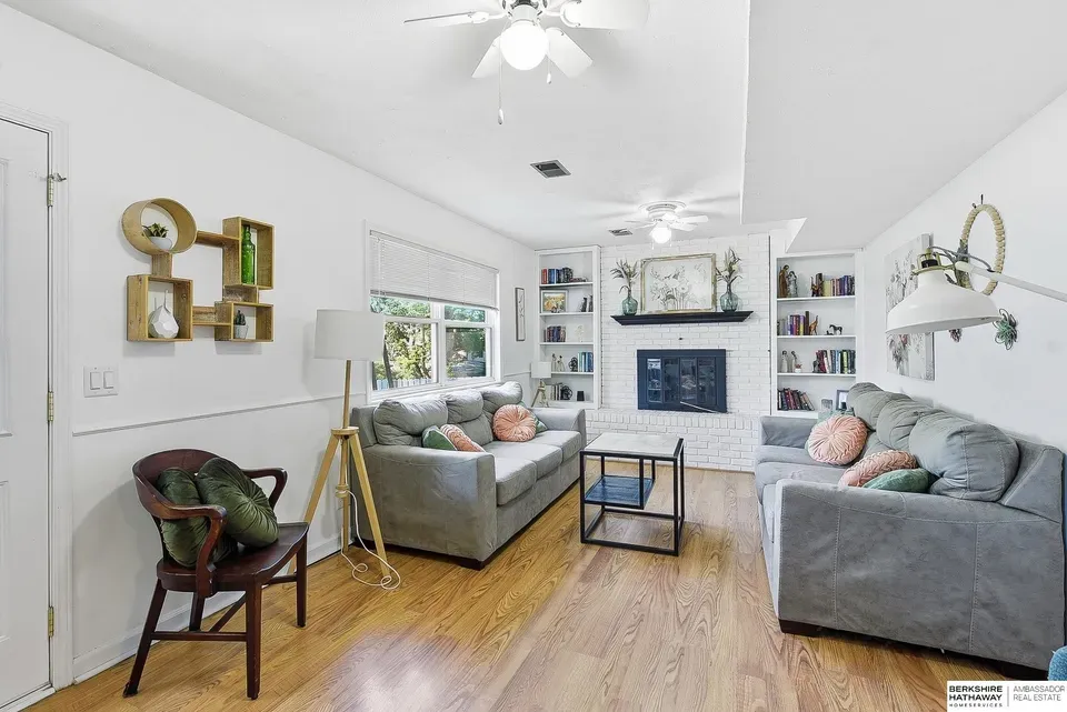 3 Bed 1 Bath Established Mid-Century Residence in Omaha, NE - 5