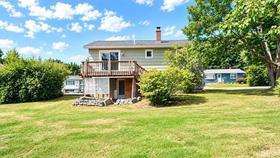3 Bed 1 Bath Established Mid-Century Residence in Portland, ME - 4