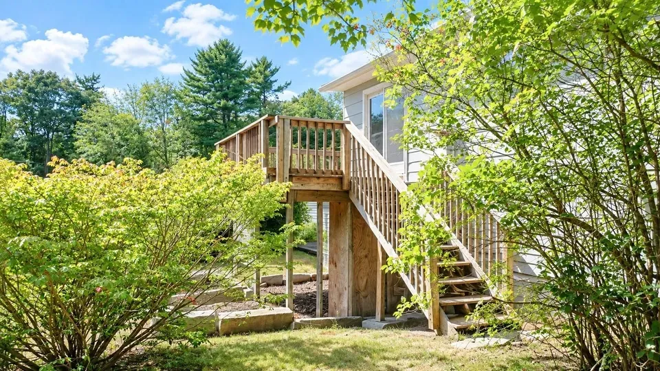 3 Bed 1 Bath Established Mid-Century Residence in Portland, ME - 5