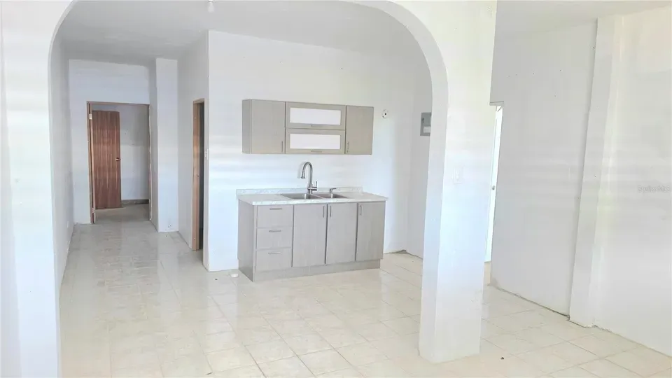 3 Bed 1 Bath Established Mid-Century Residence in San Juan, PR - 2