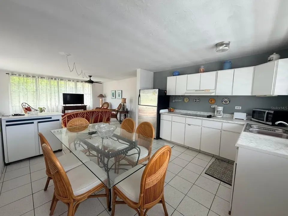 3 Bed 1 Bath Established Mid-Century Residence in San Juan, PR - 3