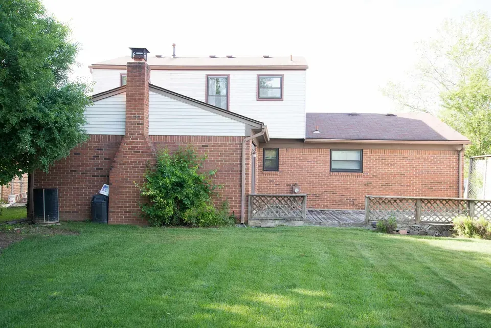 3 Bed 1 Bath Established Mid-Century Residence in Troy, MI - 4
