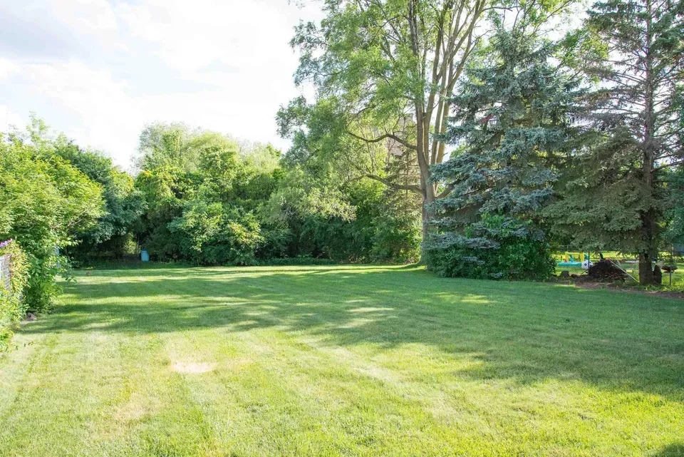 3 Bed 1 Bath Established Mid-Century Residence in Troy, MI - 5