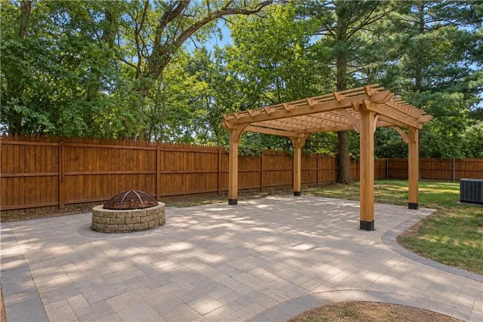 3 Bed 1 Bath Established Mid-Century Residence in Warwick, RI - 5