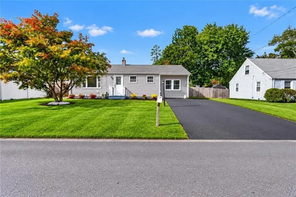 3 Bed 1 Bath Established Mid-Century Residence in Warwick, RI - 1