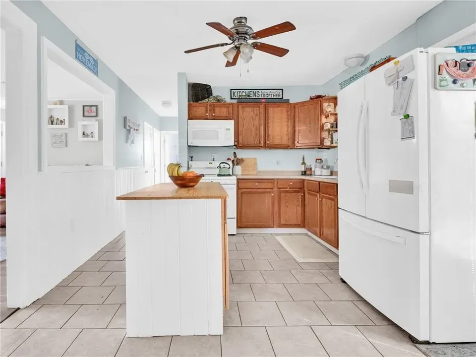 3 Bed 1 Bath Established Mid-Century Residence in Warwick, RI - 4