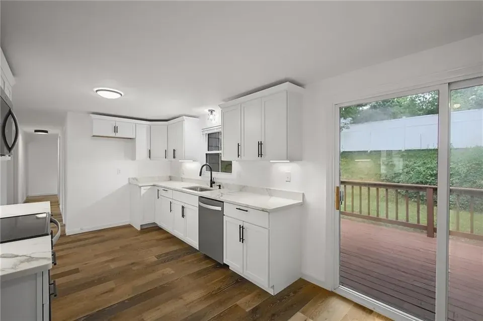 3 Bed 1 Bath Established Mid-Century Residence in Warwick, RI - 4