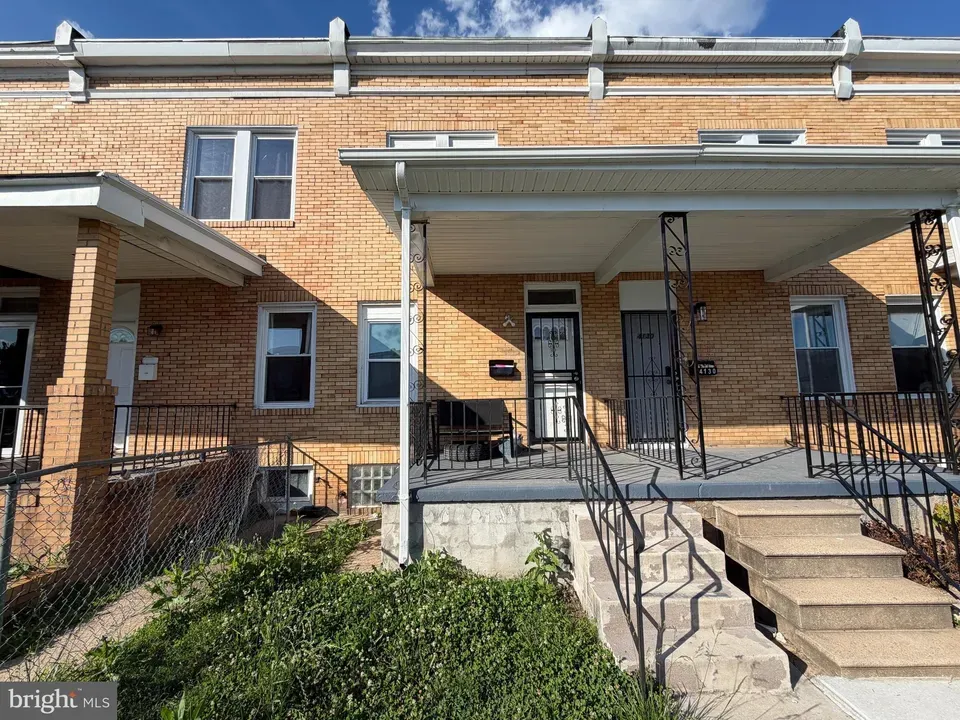 3 Bed 1 Bath Established Multi-Level Townhouse in Baltimore, MD - 2
