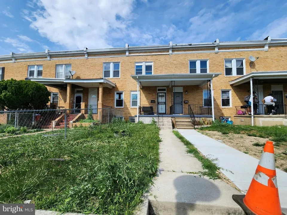 3 Bed 1 Bath Established Multi-Level Townhouse in Baltimore, MD - 3