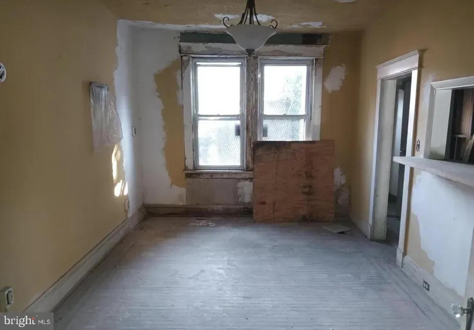 3 Bed 1 Bath Established Multi-Level Townhouse in Baltimore, MD - 4