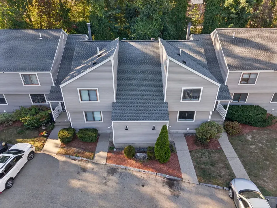 3 Bed 1 Bath Established Multi-Level Townhouse in Nashua, NH - 1