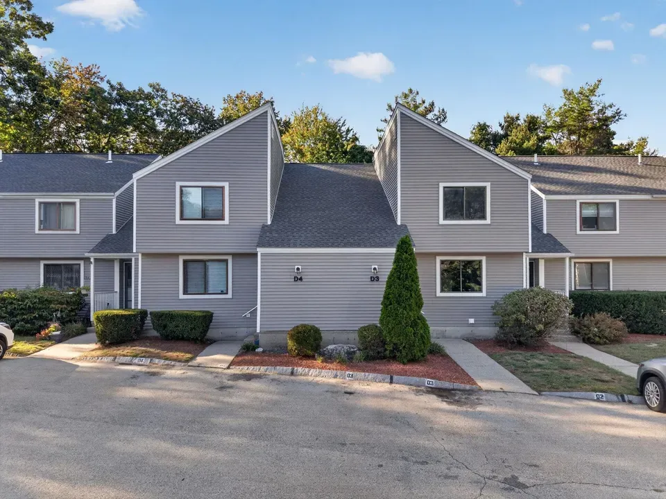 3 Bed 1 Bath Established Multi-Level Townhouse in Nashua, NH - 2