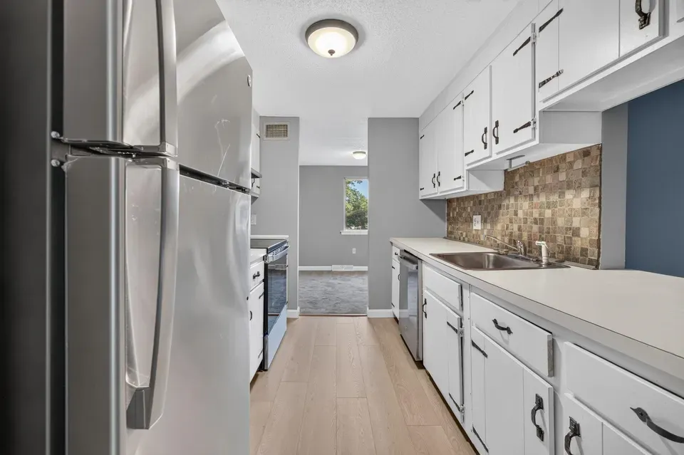 3 Bed 1 Bath Established Multi-Level Townhouse in Nashua, NH - 5