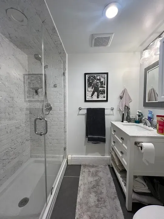 3 Bed 1 Bath Established Multi-Level Townhouse in New York, NY - 2