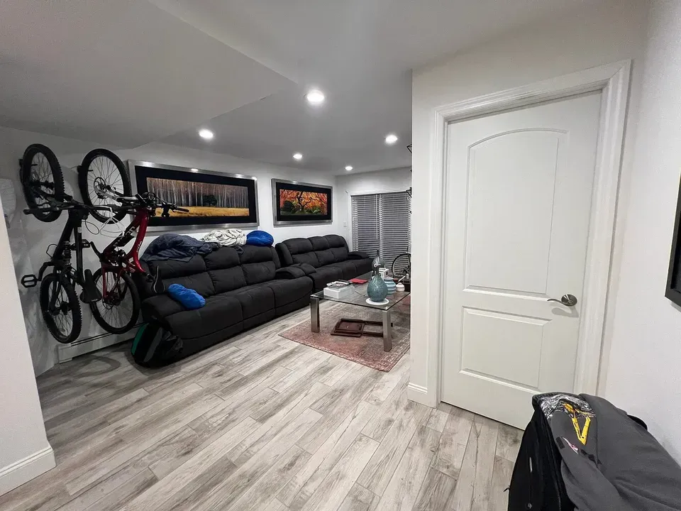3 Bed 1 Bath Established Multi-Level Townhouse in New York, NY - 3