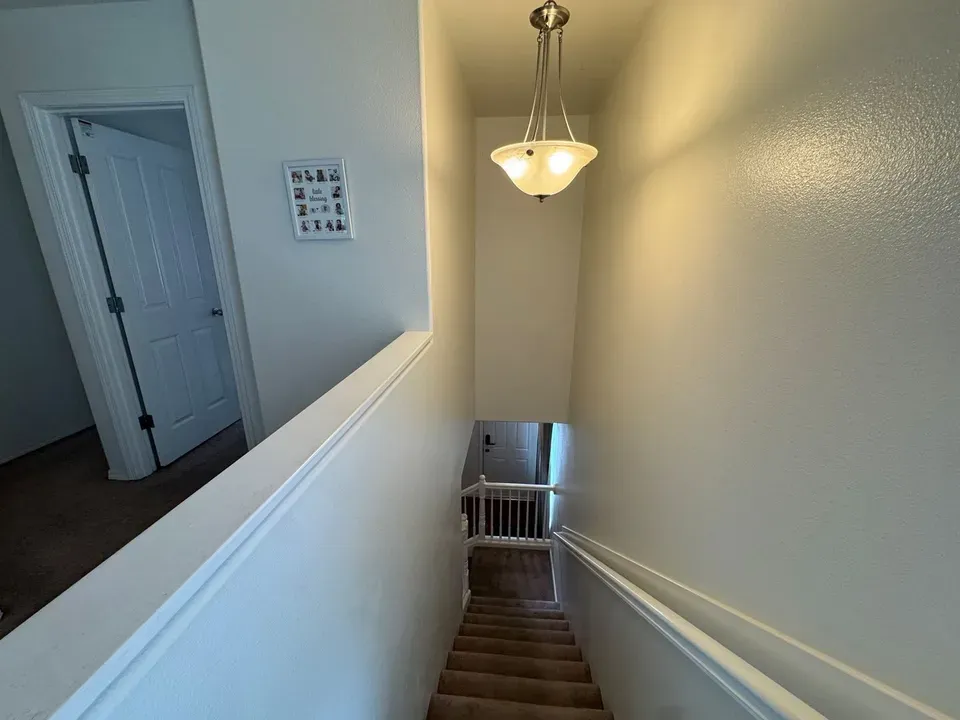 3 Bed 1 Bath Modern Contemporary Residence in Anchorage, AK - 5