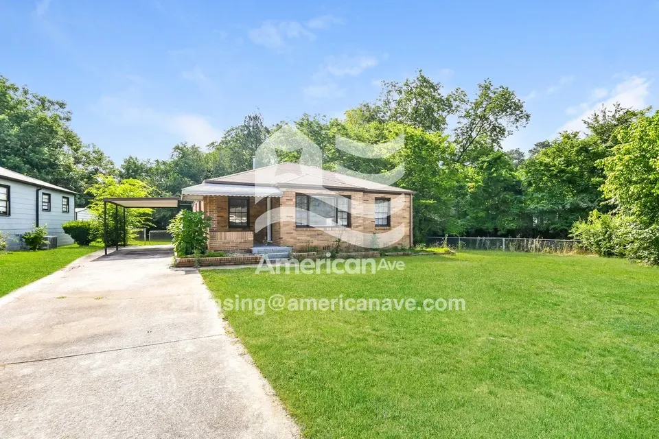 3 Bed 1 Bath Modern Contemporary Residence in Birmingham, AL - 2