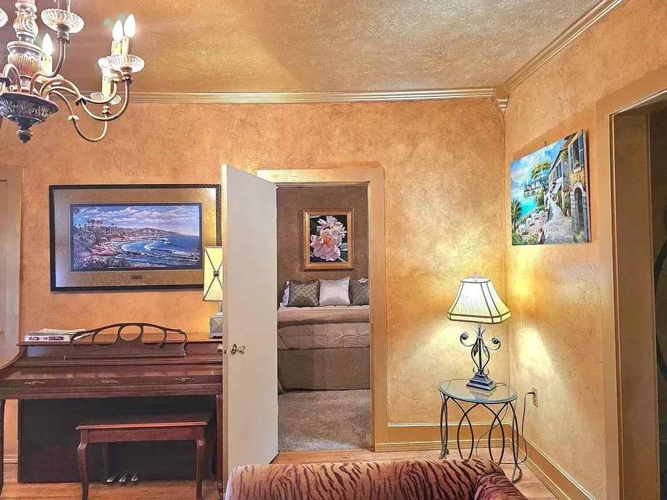 3 Bed 1 Bath Modern Contemporary Residence in Coeur d Alene, ID - 4