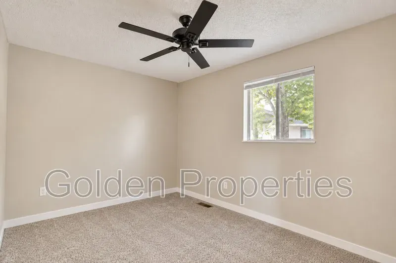 3 Bed 1 Bath Modern Contemporary Residence in Coeur d Alene, ID - 5