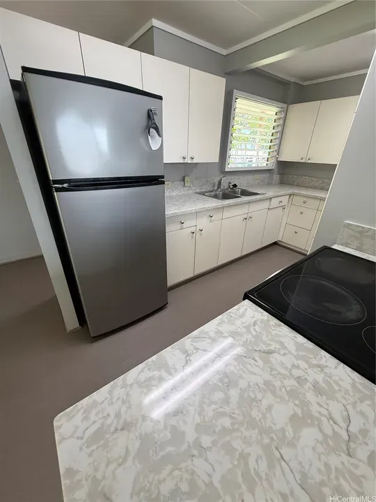 3 Bed 1 Bath Modern Contemporary Residence in Kailua, HI - 3