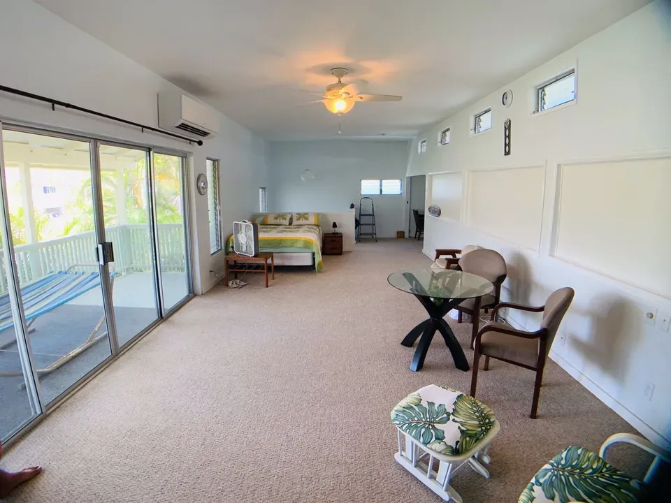 3 Bed 1 Bath Modern Contemporary Residence in Kailua, HI