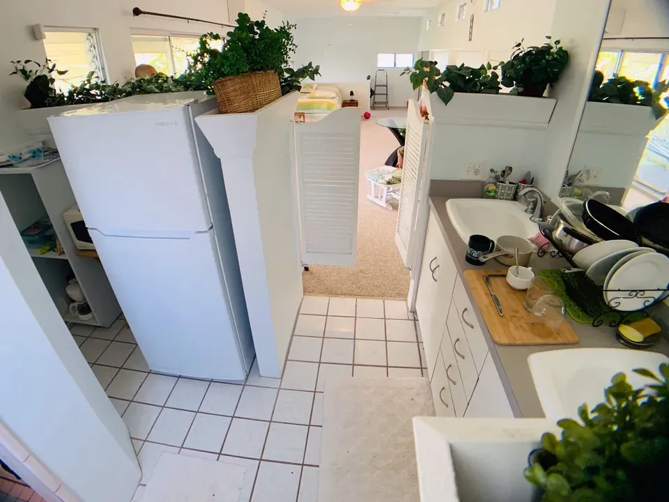 3 Bed 1 Bath Modern Contemporary Residence in Kailua, HI - 2