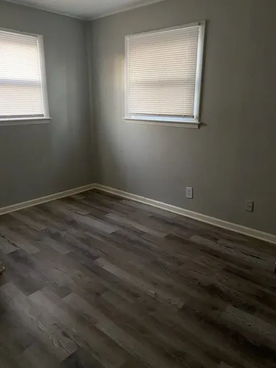 3 Bed 1 Bath Modern Contemporary Residence in Kansas City, KS - 5