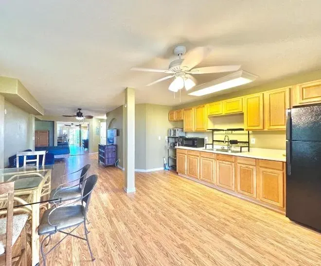 3 Bed 1 Bath Modern Contemporary Residence in Maui, HI - 1