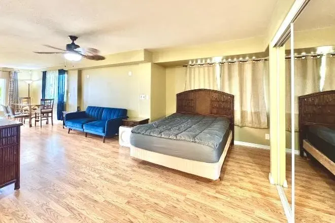 3 Bed 1 Bath Modern Contemporary Residence in Maui, HI - 2