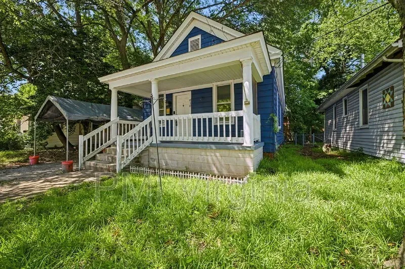 3 Bed 1 Bath Modern Contemporary Residence in Norfolk, VA - 1