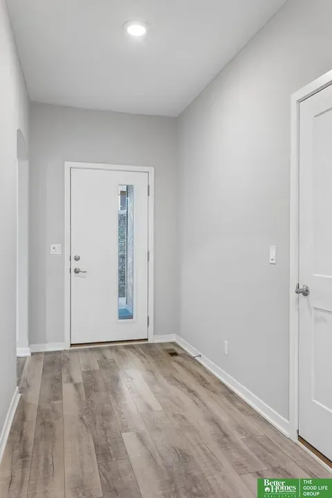 3 Bed 1 Bath Modern Contemporary Residence in Omaha, NE - 2