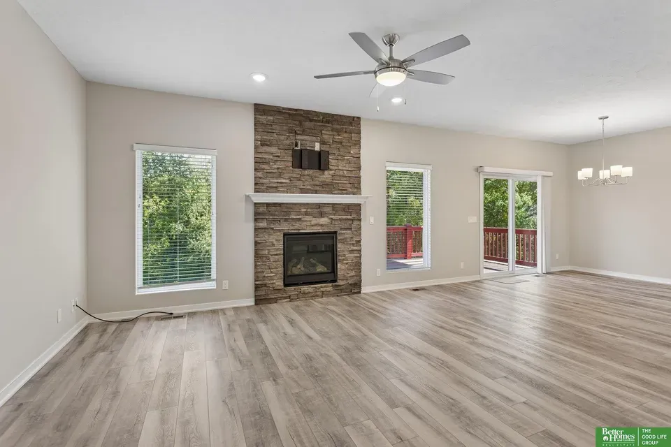 3 Bed 1 Bath Modern Contemporary Residence in Omaha, NE - 4