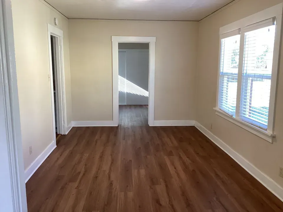 3 Bed 1 Bath Modern Contemporary Residence in Santa Cruz, CA - 4