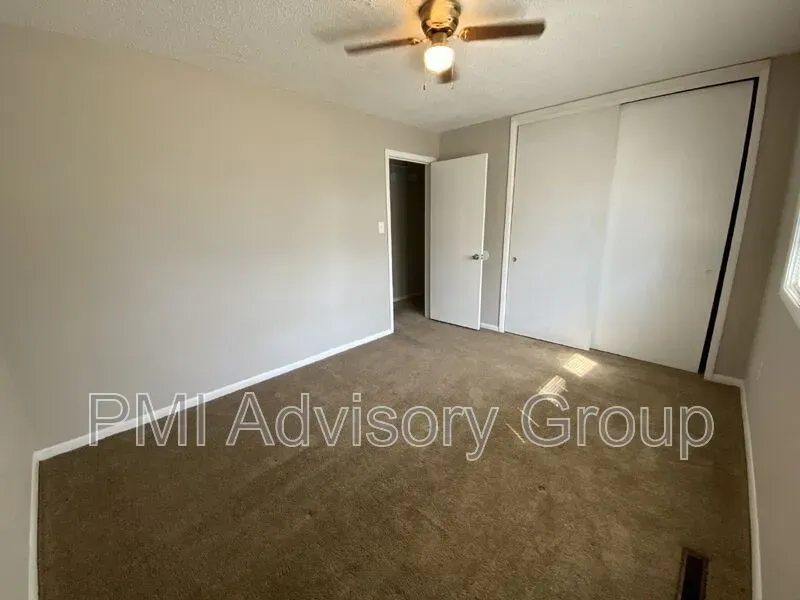 3 Bed 1 Bath Modern Contemporary Residence in Topeka, KS - 5