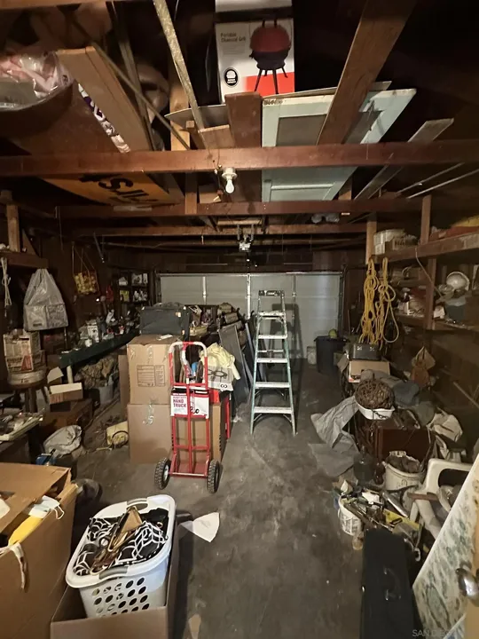 Interior view 3