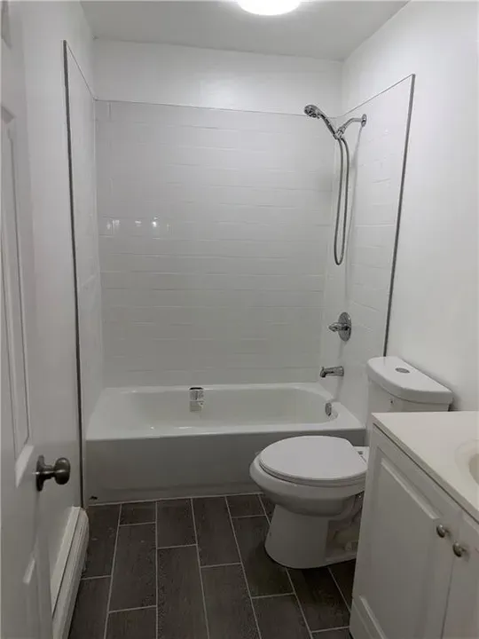 3 Bed 1 Bath Multi-Unit Residential Property in Brooklyn, NY