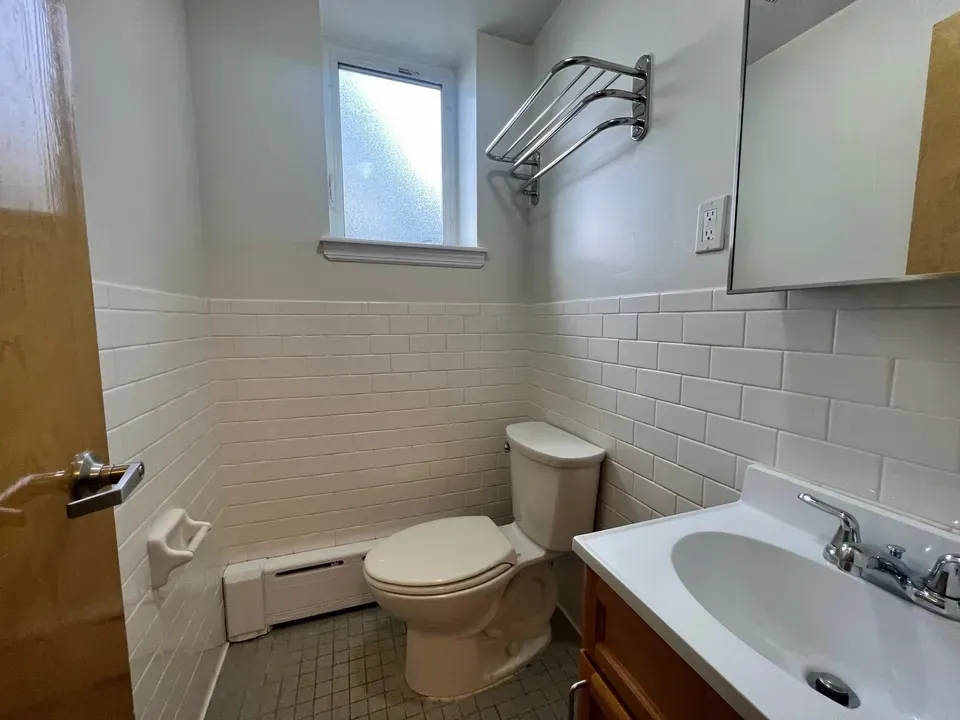 3 Bed 1 Bath Multi-Unit Residential Property in Queens, NY - 4