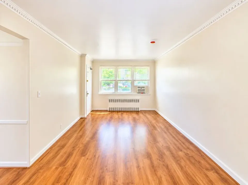 3 Bed 1 Bath Multi-Unit Residential Property in Queens, NY - 3