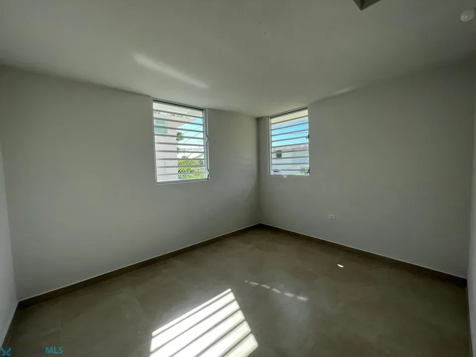 3 Bed 1 Bath Multi-Unit Residential Property in San Juan, PR - 5