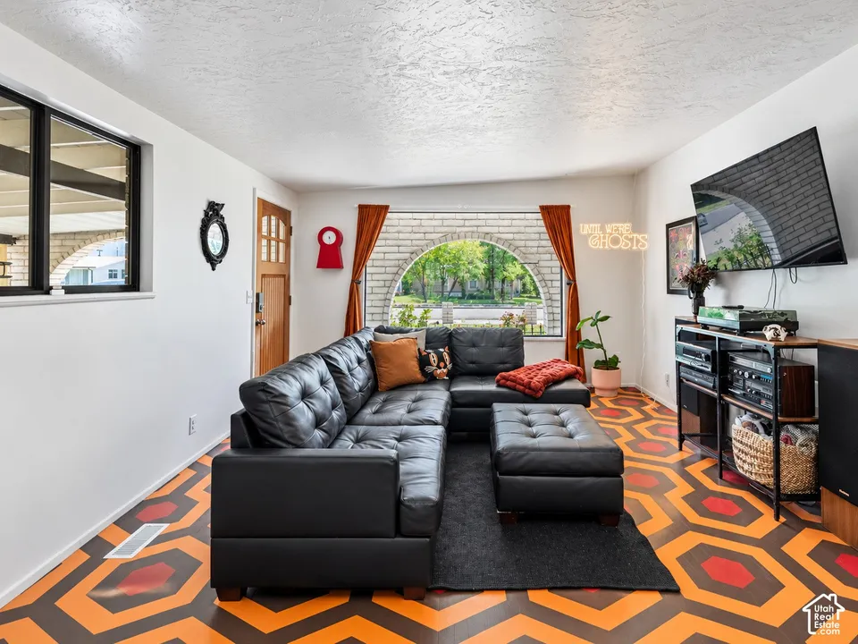 Interior view 3
