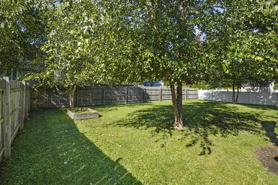 3 Bed 1 Bath Traditional Suburban Family Home in Kenosha, WI - 4