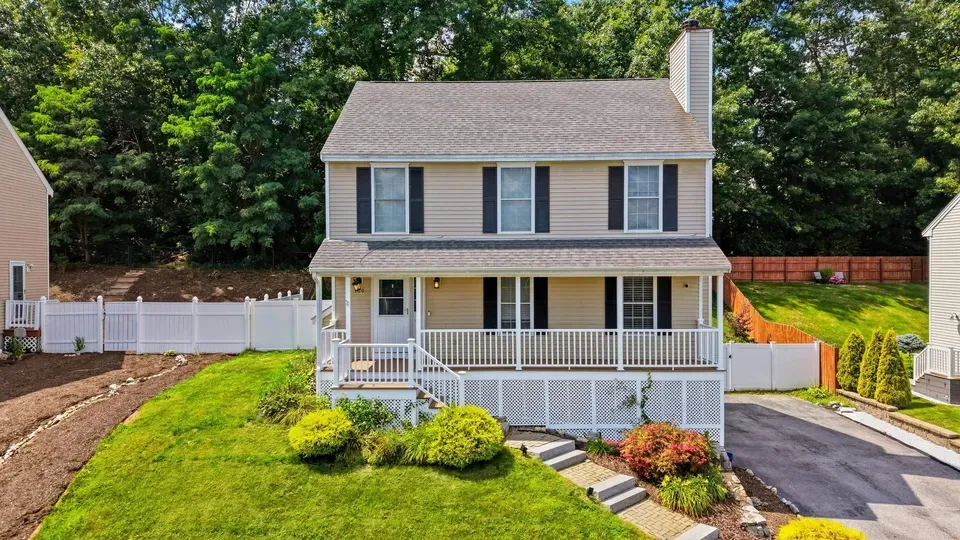 3 Bed 1 Bath Traditional Suburban Family Home in Manchester, NH - 1