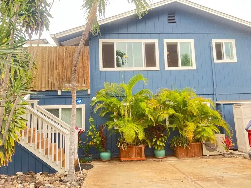 3 Bed 1 Bath Traditional Suburban Family Home in Maui, HI - 1